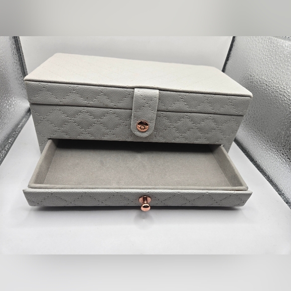 Pandora Jewelry Box Organizer Gray w Rose Gold Mirror - Picture 5 of 11